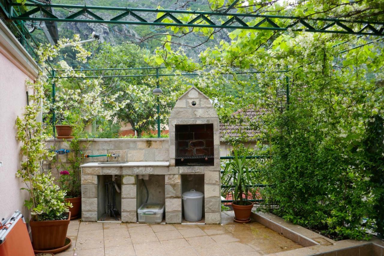 Ecohouse Risan Studio Zewnętrze zdjęcie